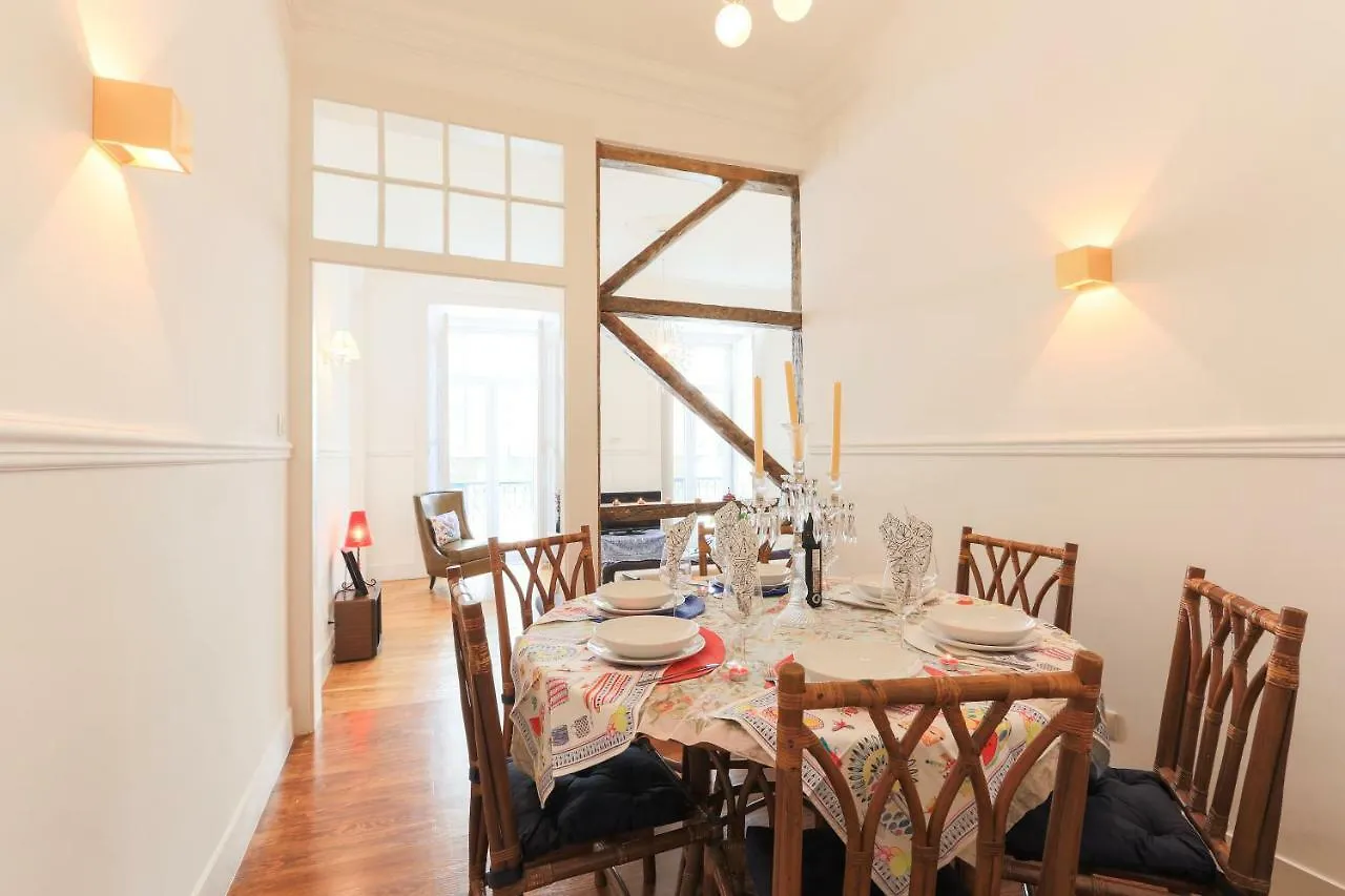 Lisbon Secret & Charming Baixa 4 Bedroom Apartment