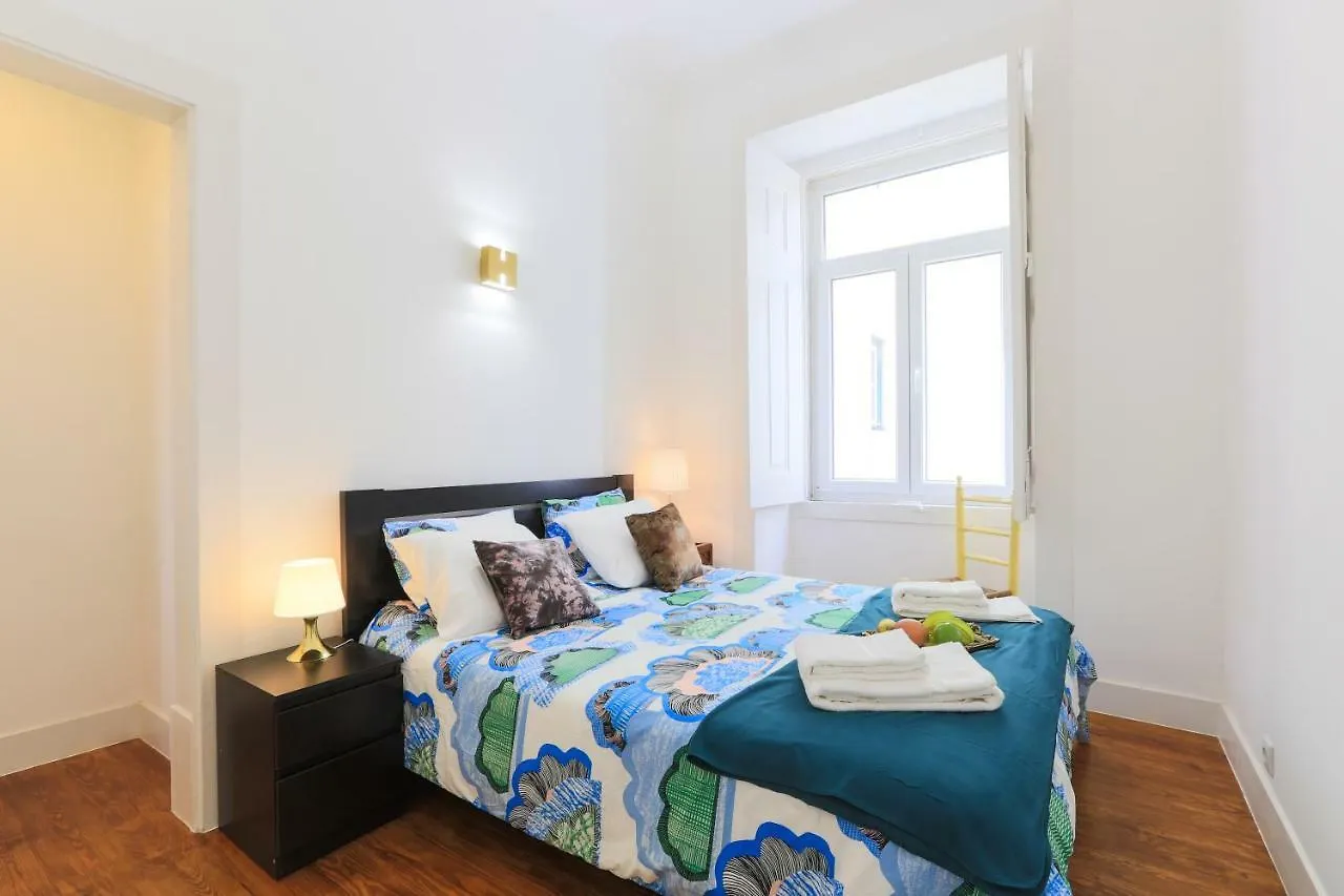 Lisbon Secret & Charming Baixa 4 Bedroom Apartment