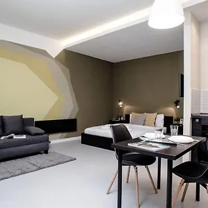 https://cute-new-and-stylish-apartment-in-the-center.inbudapesthotels.com